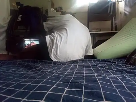 DevinToore online show from February 23, 7:22 pm