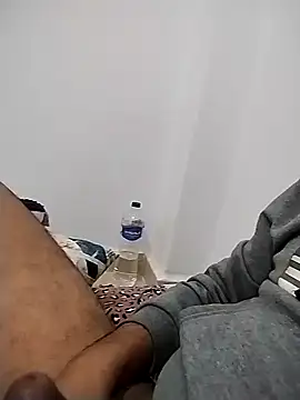 Snapshot of afeshakhak chatting on December 19, 11:18 am afeshakhak online show from December 19, 11:18 am