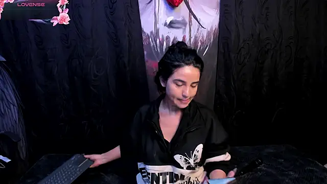 Snapshot of Kylie-fox chatting on September 26, 12:03 am Kylie-fox online show from September 26, 12:03 am