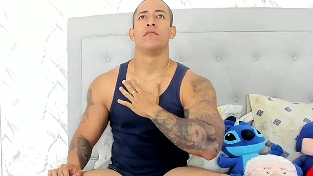 luigiferrara online show from February 9, 2:50 pm