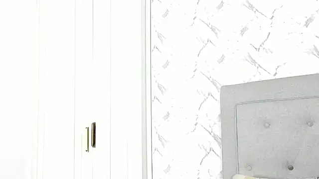 luigiferrara online show from February 11, 3:29 am