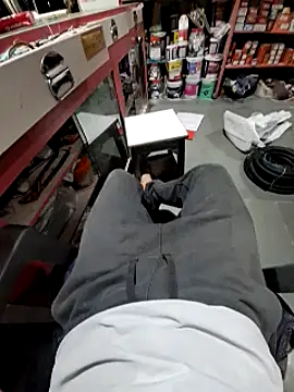 Snapshot of dickerdaddy25 chatting on January 18, 2:44 pm dickerdaddy25 online show from January 18, 2:44 pm