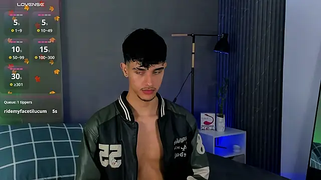 Snapshot of Busterspinter chatting on January 18, 8:10 am Busterspinter online show from January 18, 8:10 am