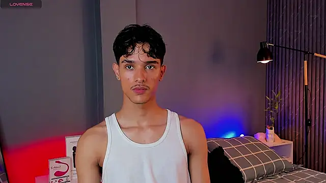 Snapshot of Busterspinter chatting on February 11, 7:02 am Busterspinter online show from February 11, 7:02 am