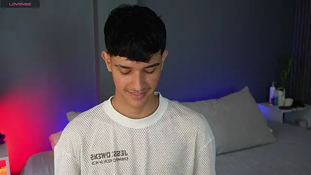 Snapshot of Busterspinter chatting on March 4, 12:44 pm Busterspinter online show from March 4, 12:44 pm