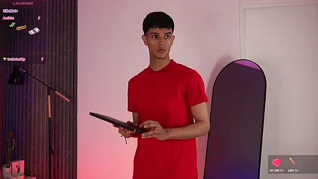 Snapshot of Busterspinter chatting on March 18, 10:25 am Busterspinter online show from March 18, 10:25 am