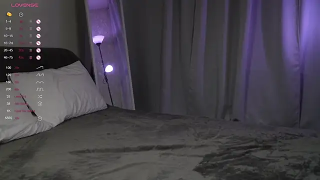 Snapshot of Good_Barbie chatting on December 1, 1:21 am Good Barbie online show from December 1, 1:21 am