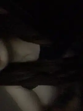 Snapshot of rosaditapussy chatting on September 17, 4:47 am rosaditapussy online show from September 17, 4:47 am