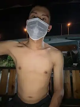 Snapshot of Benson18y chatting on October 14, 3:57 pm Benson18y online show from October 14, 3:57 pm