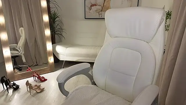 Beylly online show from January 17, 4:39 am