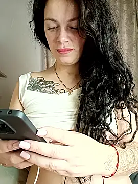 Lola Hale online show from October 22, 6:24 am