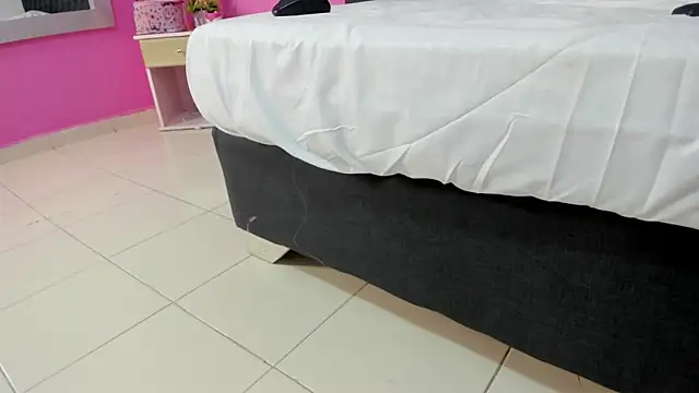  candy jade  online show from January 16, 1:48 pm