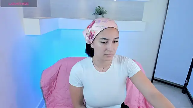 ScarlettWet9 online show from December 16, 9:14 am