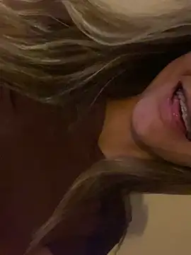 Carolinen online show from April 6, 4:21 am