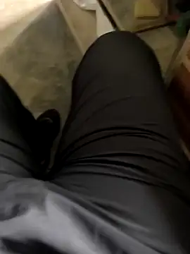 Snapshot of rana9639_1 chatting on January 7, 8:45 am rana9639 1 online show from January 7, 8:45 am