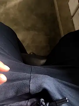 Snapshot of rana9639_1 chatting on January 9, 6:06 am rana9639 1 online show from January 9, 6:06 am