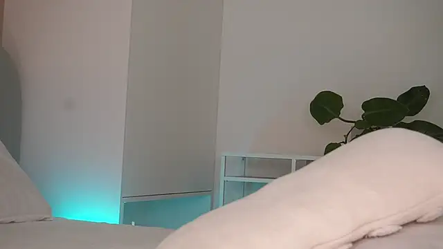 DreamSofia online show from March 7, 2:23 pm