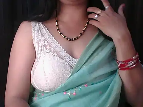 santurmom online show from February 15, 5:20 pm