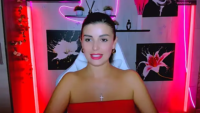 Snapshot of KayWuds chatting on October 26, 2:23 pm KayWuds online show from October 26, 2:23 pm