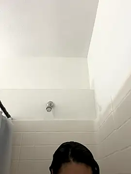 AlyssiaAmoreXO online show from January 8, 3:25 pm