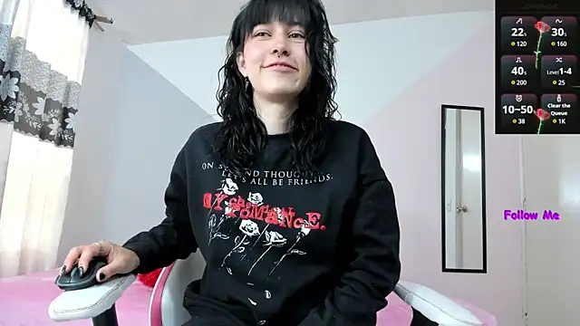 Camcrush   online show from February 1, 2:34 pm