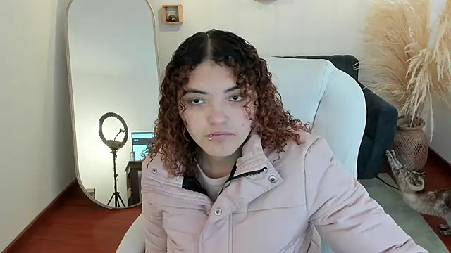 Missbrave1 online show from October 12, 7:02 pm