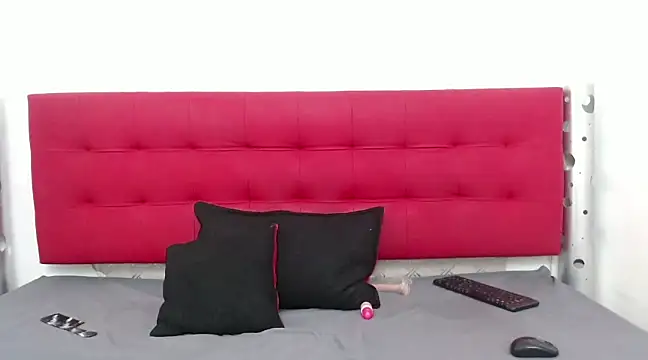 Celestial Queen  online show from January 22, 1:11 pm