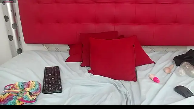 Celestial Queen  online show from March 3, 11:00 am