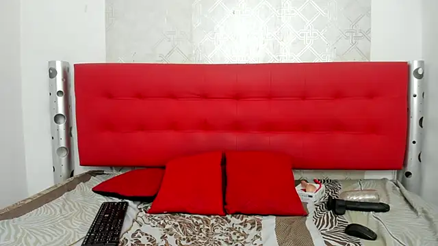 Celestial Queen  online show from March 18, 4:15 pm