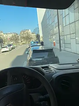 Snapshot of lescro95_ chatting on March 17, 9:01 am lescro95  online show from March 17, 9:01 am