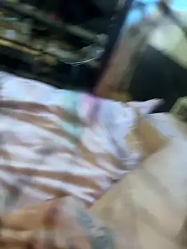 Snapshot of lescro95_ chatting on October 20, 4:29 pm lescro95  online show from October 20, 4:29 pm