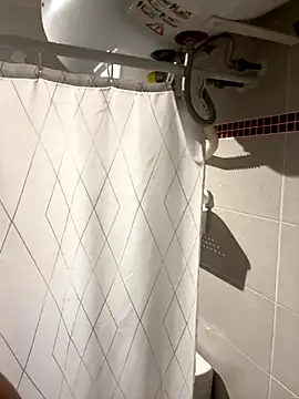 Snapshot of lescro95_ chatting on November 2, 3:03 pm lescro95  online show from November 2, 3:03 pm