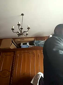 Dikkiduohottt online show from November 12, 2:39 pm