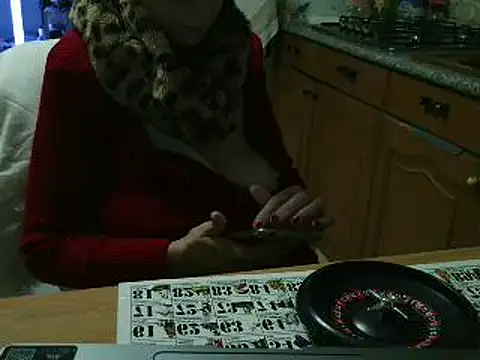 VeneRed online show from November 1, 7:05 pm