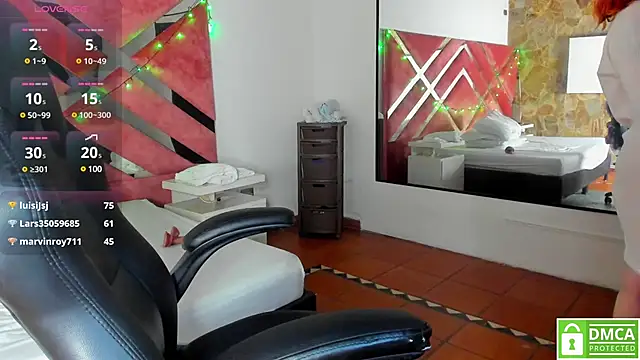 Snapshot of madame_ibby chatting on January 3, 1:59 am madame ibby online show from January 3, 1:59 am