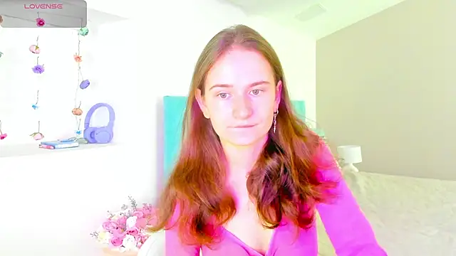 L1ittle kitty  online show from September 25, 5:33 am