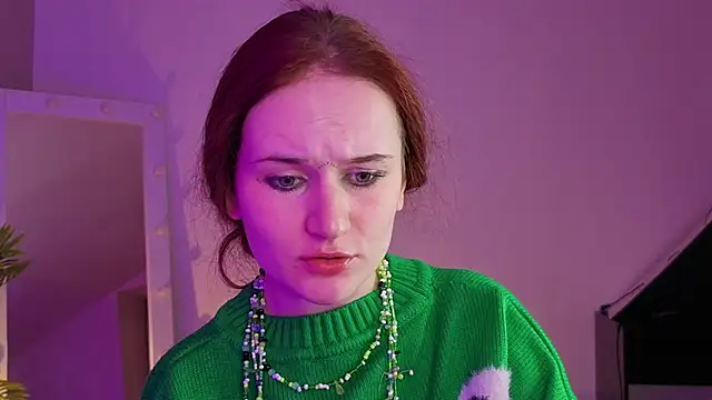 L1ittle kitty  online show from March 18, 6:05 am