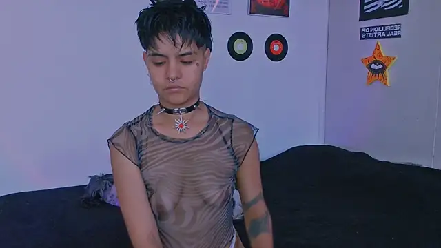 Snapshot of alex_one888 chatting on September 12, 6:08 pm alex one888 online show from September 12, 6:08 pm