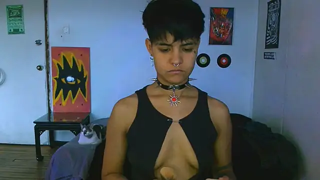 Snapshot of alex_one888 chatting on October 9, 8:51 pm alex one888 online show from October 9, 8:51 pm