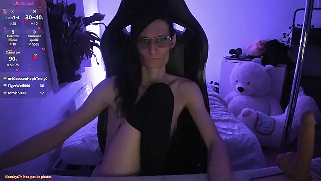 CeriseLapine online show from February 23, 9:48 pm