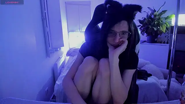 CeriseLapine online show from March 9, 6:32 pm