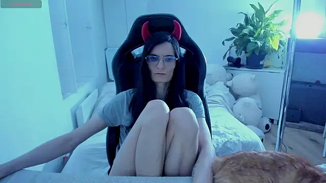 CeriseLapine online show from March 12, 7:06 pm