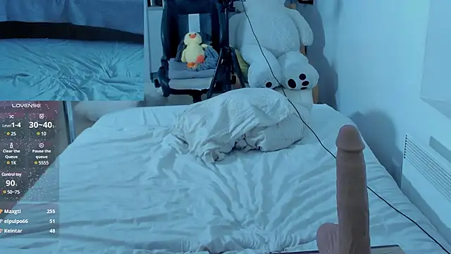 CeriseLapine online show from March 17, 10:06 pm