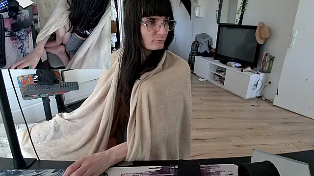 CeriseLapine online show from November 27, 7:54 am