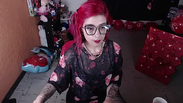 Snapshot of MissMiia2 chatting on February 23, 12:59 pm MissMiia2 online show from February 23, 12:59 pm