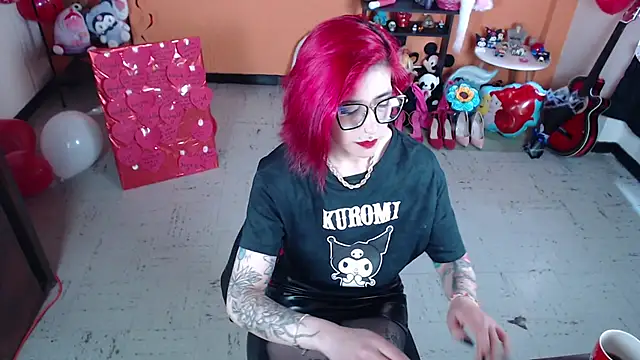 Snapshot of MissMiia2 chatting on February 27, 4:21 pm MissMiia2 online show from February 27, 4:21 pm