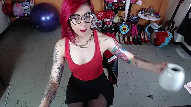 Snapshot of MissMiia2 chatting on March 22, 4:15 pm MissMiia2 online show from March 22, 4:15 pm
