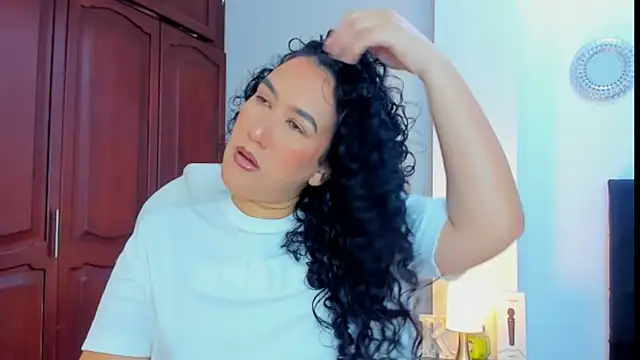 kathyajhonss online show from March 7, 11:16 pm