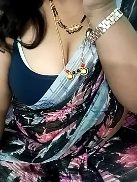 Snapshot of your-sameera chatting on December 17, 5:24 am your-sameera online show from December 17, 5:24 am