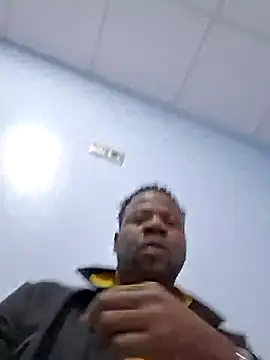 Snapshot of pumapatri chatting on December 15, 5:17 pm pumapatri online show from December 15, 5:17 pm